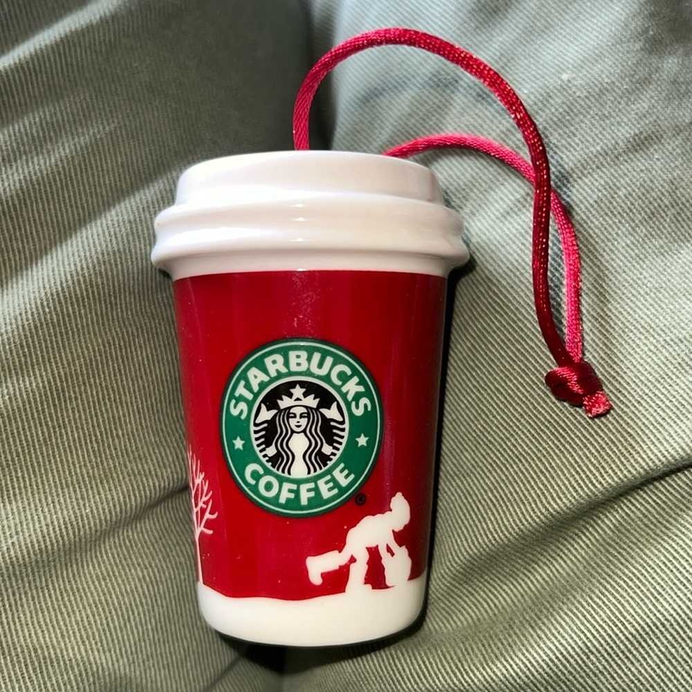 Starbucks 2006 Ornament To Go Ceramic Cup Red Holiday Christmas Snowman Festive